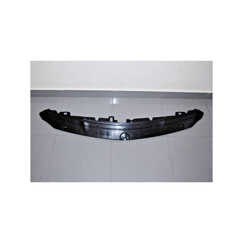 Conversor Paragolpes Mercedes W117 13-16 4P / SW a versión LCI Look AMG ABS